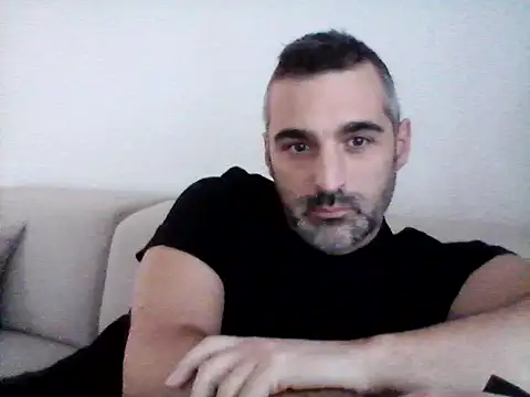 Snapshot of Assodispade3 chatting on 12/03/25, 10:24 Assodispade3 online show from 12/03/25, 10:24