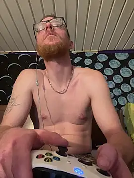 Snapshot of luv2cum7491 chatting on 03/01/25, 04:15 luv2cum7491 online show from 03/01/25, 04:15