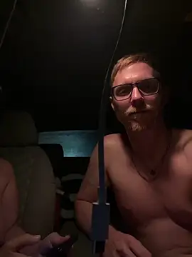 Snapshot of luv2cum7491 chatting on 03/27/26, 03:45 luv2cum7491 online show from 03/27/26, 03:45