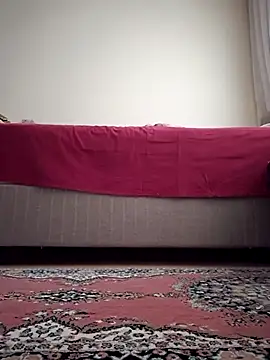 Snapshot of nyraminyon chatting on 10/24/25, 12:01 nyraminyon online show from 10/24/25, 12:01