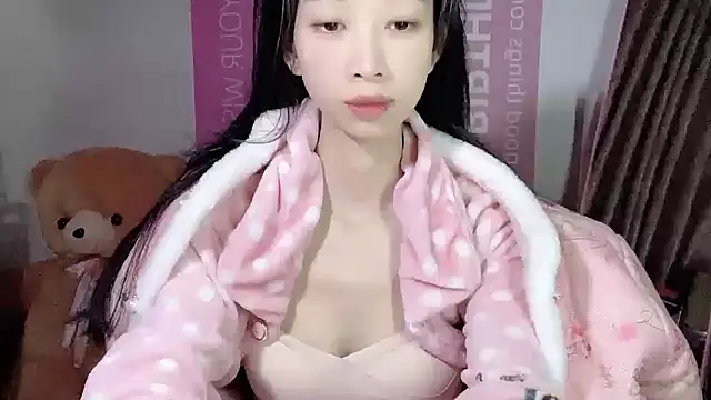 Lili-2 online show from 12/14/24, 04:09