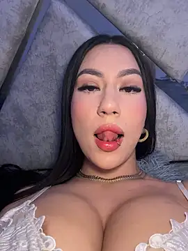 Snapshot of tammy_johnson_28 chatting on 09/27/25, 06:18 tammy johnson 28 online show from 09/27/25, 06:18