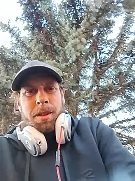 Snapshot of axelongshaft69 chatting on 01/14/26, 09:42 axelongshaft69 online show from 01/14/26, 09:42