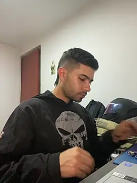 Jestebanano online show from 10/30/25, 07:10