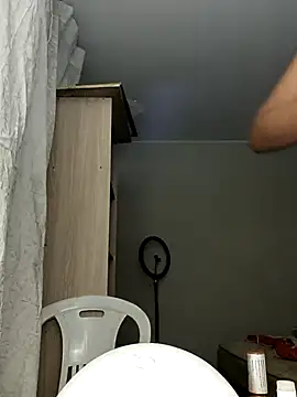 AleFantasy0001 online show from 01/06/25, 10:26