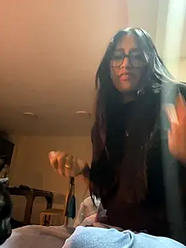 AleFantasy0001 online show from 11/27/25, 04:36