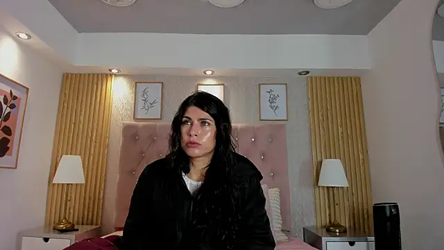 Melodi Roux online show from 06/13/26, 12:03