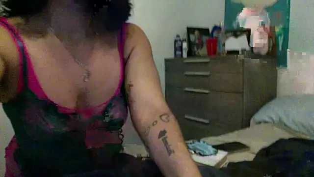 Snapshot of princessbaby777 chatting on 05/15/26, 02:29 princessbaby777 online show from 05/15/26, 02:29