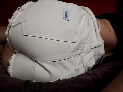 Cloeegoth online show from 03/22/25, 03:42