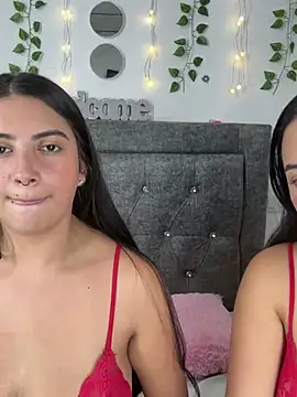 Snapshot of Gianna_saints chatting on 12/24/24, 03:38 Gianna saints online show from 12/24/24, 03:38