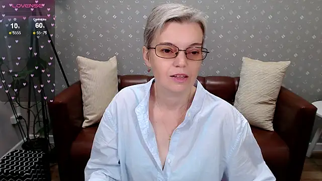 Cutie Erikaa1 online show from 10/12/25, 02:32