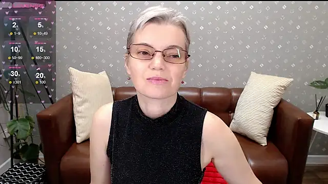 Cutie Erikaa1 online show from 10/15/25, 02:11