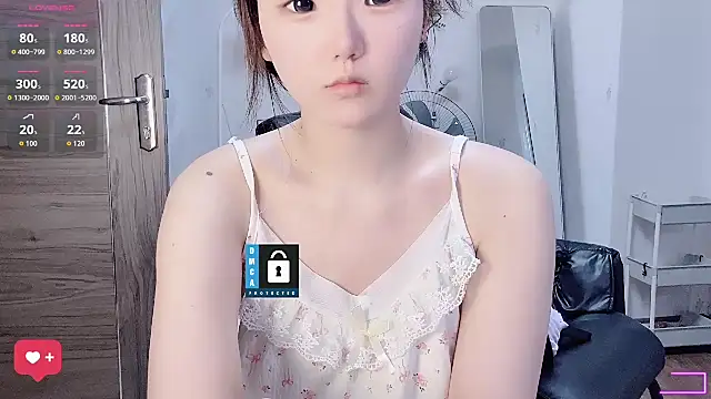 Snapshot of momo-5952 chatting on 07/22/26, 07:11 momo-5952 online show from 07/22/26, 07:11