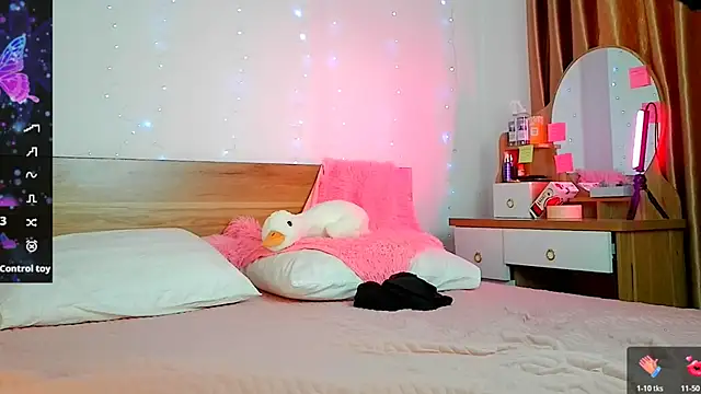 Taiyu Yoshiwara online show from 10/23/25, 05:18