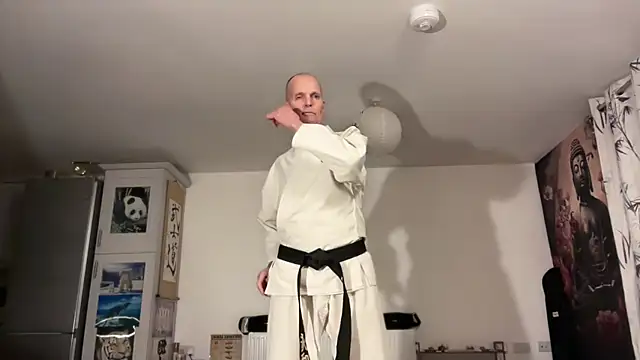 Snapshot of TowaFreespirit chatting on 03/08/26, 01:03 TowaFreespirit online show from 03/08/26, 01:03