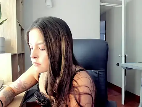 Snapshot of AmandaCallum chatting on 07/11/26, 03:15 AmandaCallum online show from 07/11/26, 03:15