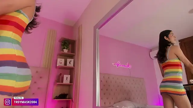 alice sofia online show from 06/25/26, 12:42