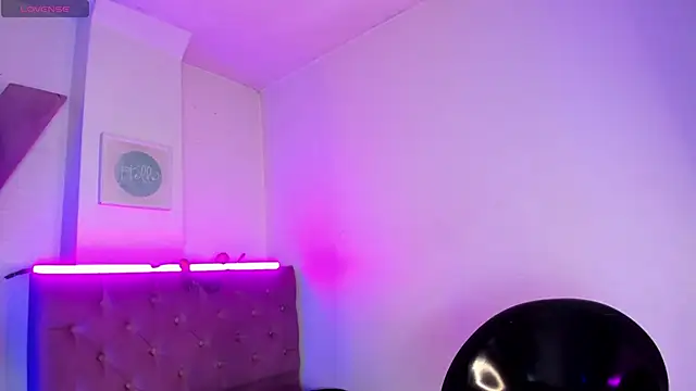 Triipsy online show from 01/11/25, 07:38