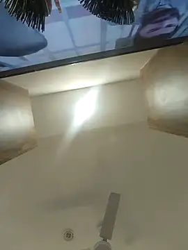 Archi-07 online show from 10/28/25, 06:32