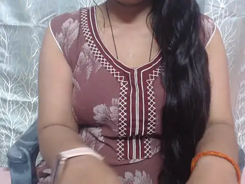 Snapshot of Jannat_ji chatting on 12/23/25, 08:45 Jannat ji online show from 12/23/25, 08:45