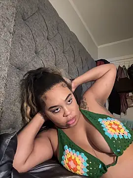 camiliaskye online show from 09/13/25, 05:18