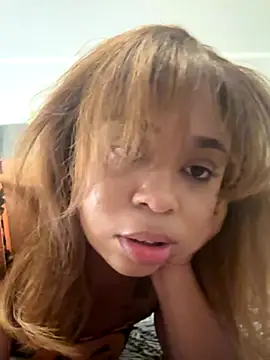 camiliaskye online show from 10/21/25, 05:08