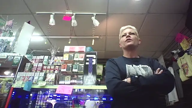 jadegilf1 online show from 04/12/26, 06:57