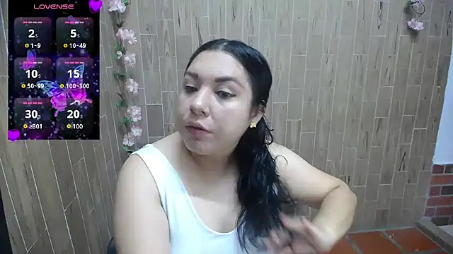 solyeria online show from 03/06/25, 05:00