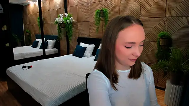 TrueReincarnation online show from 10/21/25, 04:19