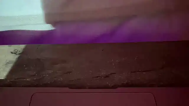 Snapshot of DominaCat75 chatting on 12/08/24, 07:32 DominaCat75 online show from 12/08/24, 07:32