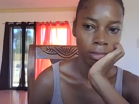 Snapshot of adele-33 chatting on 03/21/25, 01:56 adele-33 online show from 03/21/25, 01:56