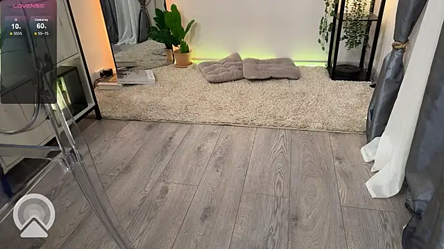 Lella Ryann  online show from 02/21/25, 07:10