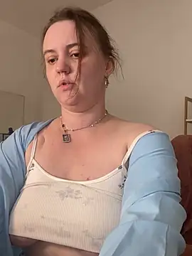 Lella Ryann  online show from 06/27/26, 06:40