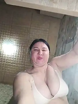 Holly-69 online show from 03/16/25, 08:21