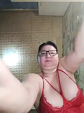 Holly-69 online show from 12/18/25, 11:38