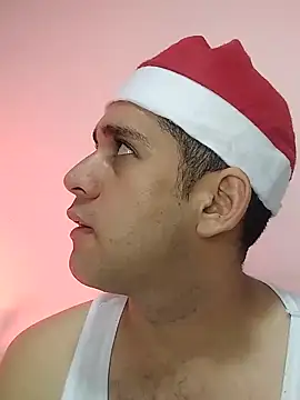 Snapshot of CRISTHIAN_GREY01 chatting on 12/04/24, 05:49 CRISTHIAN GREY01 online show from 12/04/24, 05:49