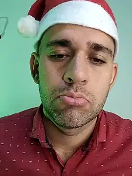 Snapshot of CRISTHIAN_GREY01 chatting on 12/29/24, 03:46 CRISTHIAN GREY01 online show from 12/29/24, 03:46