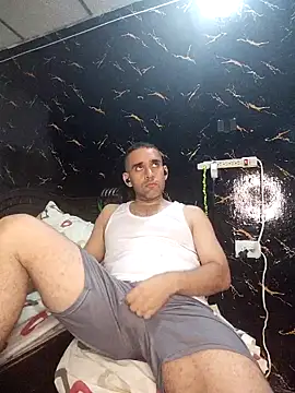 Snapshot of CRISTHIAN_GREY01 chatting on 02/21/26, 06:53 CRISTHIAN GREY01 online show from 02/21/26, 06:53