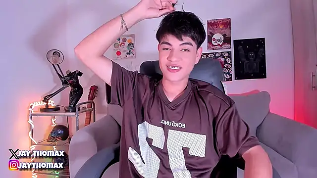 Snapshot of JaycoThomas chatting on 03/04/25, 08:16 JaycoThomas online show from 03/04/25, 08:16