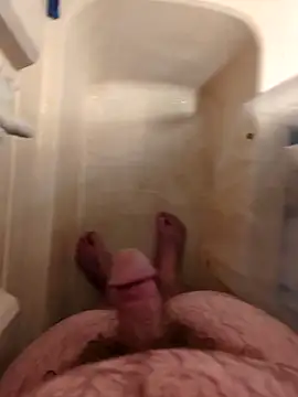 Snapshot of Cuminmyhands90 chatting on 01/06/25, 05:41 Cuminmyhands90 online show from 01/06/25, 05:41