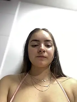 imlindapink online show from 02/17/25, 08:04