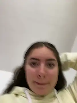 imlindapink online show from 02/23/25, 05:39