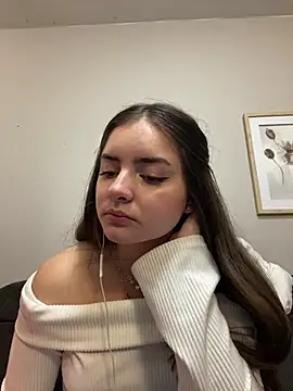 imlindapink online show from 02/27/25, 10:31