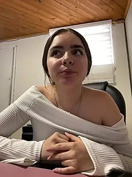 imlindapink online show from 03/04/25, 07:11