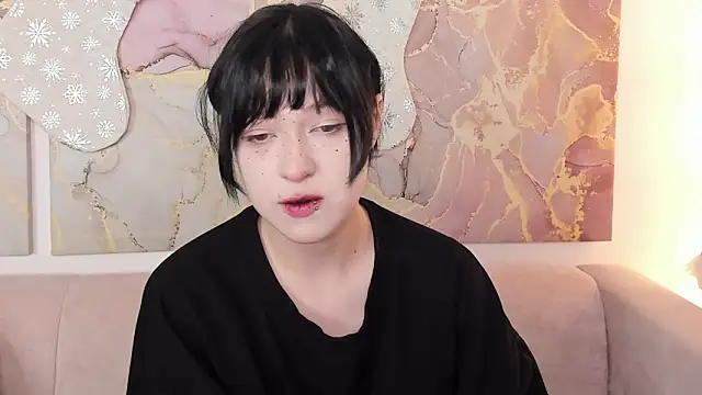 fiamoory online show from 12/16/25, 01:21