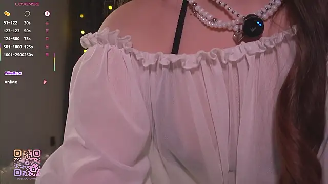 Snapshot of FlairEdgin chatting on 01/14/26, 07:19 FlairEdgin online show from 01/14/26, 07:19