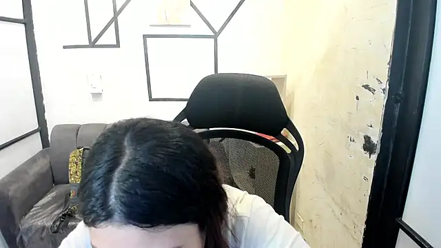 Snapshot of JulietaKane chatting on 09/11/25, 03:39 JulietaKane online show from 09/11/25, 03:39