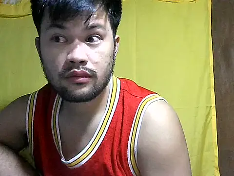 Snapshot of HairyHottestpinoyHandsome chatting on 06/22/26, 09:56 HairyHottestpinoyHandsome online show from 06/22/26, 09:56