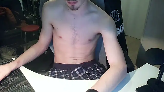 Snapshot of masc_mason chatting on 03/05/25, 08:42 masc mason online show from 03/05/25, 08:42