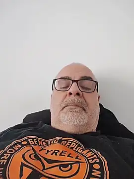 Snapshot of Satiro_Sevilla chatting on 02/05/26, 03:05 Satiro Sevilla online show from 02/05/26, 03:05